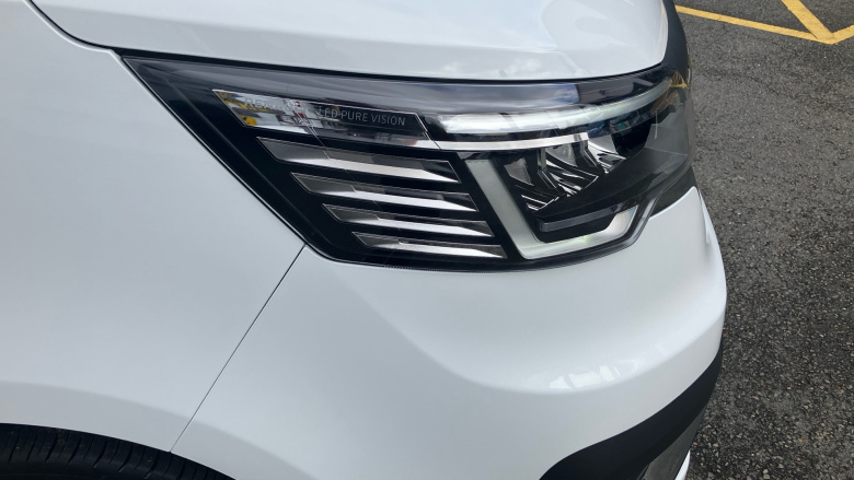 Renault Trafic Swb Diesel SL30 Blue dCi 150 Extra [Safety] Van